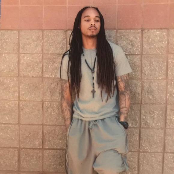 Meet your Posher, Larry - Picture 1 of 1